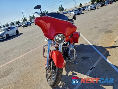 Drugie zdjęcie samochodu z przodu: 2010 HARLEY-DAVIDSON FLHX VIN:1HD1KB438AB624289 - miniatura