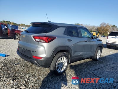Trzecie zdjęcie samochodu z tyłu: 2024 CHEVROLET TRAILBLAZER LS VIN:KL79MMSL7RB159932 - miniatura