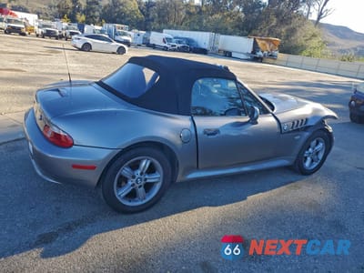 Trzecie zdjęcie samochodu z tyłu: 2002 BMW Z3 2.5 VIN:4USCN33442LK52635 - miniatura