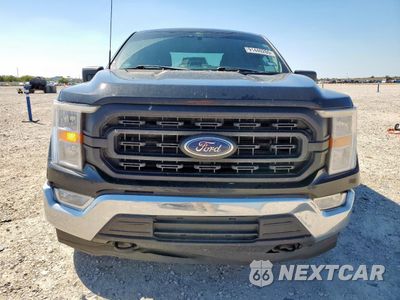 Piąte zdjęcie samochodu w środku: 2022 FORD F150 SUPER CAB VIN:1FTEX1EB6NKE31844 - miniatura