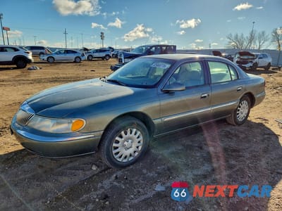 2000 LINCOLN CONTINENTAL 1LNHM97V8YY892407 - główne zdjęcie licytacji z USA - miniatura