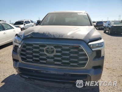 Piąte zdjęcie samochodu w środku: 2025 TOYOTA SEQUOIA SR5 VIN:7SVAAABA9SX066480 - miniatura