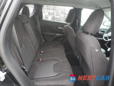 Zdjęcie 11 z 13 samochodu: 2019 JEEP CHEROKEE LATITUDE VIN:1C4PJLCB1KD439603 - miniatura