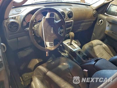 Zdjęcie 8 z 12 samochodu: 2002 JEEP LIBERTY LIMITED VIN:1J4GL58K02W105043 - miniatura