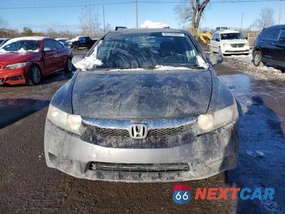 Piąte zdjęcie samochodu w środku: 2010 HONDA CIVIC LX-S VIN:2HGFA1F61AH016151 - miniatura