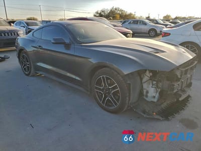 Czwarte zdjęcie samochodu z boku: 2019 FORD MUSTANG VIN:1FA6P8TH1K5106068 - miniatura