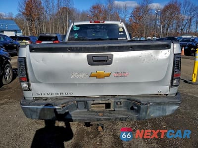 Zdjęcie 6 z 12 samochodu: 2012 CHEVROLET SILVERADO K1500 LT VIN:1GCRKSE05CZ331520 - miniatura