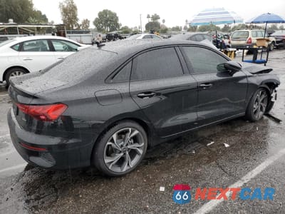 Trzecie zdjęcie samochodu z tyłu: 2023 AUDI A3 PREMIUM VIN:WAUGUDGY4PA093760 - miniatura