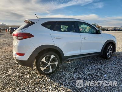 Trzecie zdjęcie samochodu z tyłu: 2016 HYUNDAI TUCSON LIMITED VIN:KM8J3CA23GU050872 - miniatura