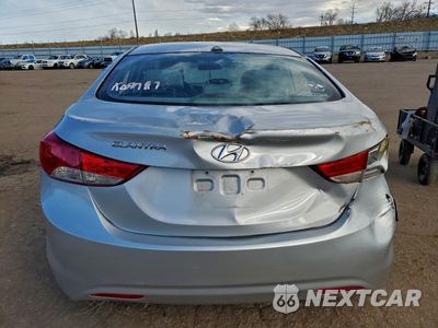Zdjęcie 6 z 13 samochodu: 2013 HYUNDAI ELANTRA GLS VIN:KMHDH4AEXDU779512 - miniatura