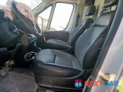 Zdjęcie 7 z 12 samochodu: 2019 RAM PROMASTER 1500 DELIVERY VAN VIN:3C6TRVAG8KE540659 - miniatura