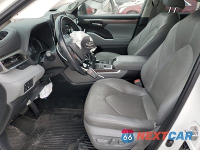 Zdjęcie 7 z 14 samochodu: 2020 TOYOTA HIGHLANDER HYBRID LIMITED VIN:5TDXBRCH1LS012920 - miniatura