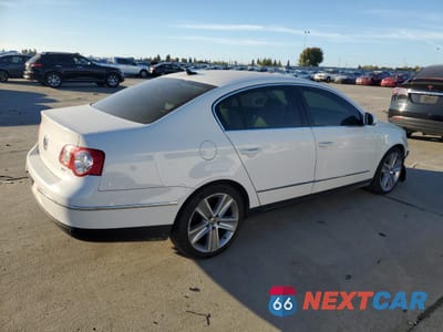 Trzecie zdjęcie samochodu z tyłu: 2010 VOLKSWAGEN PASSAT KOMFORT VIN:WVWJM7AN6AP028776 - miniatura
