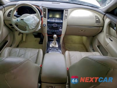 Zdjęcie 8 z 16 samochodu: 2011 INFINITI FX35 VIN:JN8AS1MWXBM140110 - miniatura