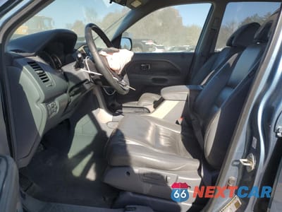 Zdjęcie 7 z 15 samochodu: 2006 HONDA PILOT EX VIN:5FNYF18696B028857 - miniatura