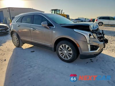 Czwarte zdjęcie samochodu z boku: 2018 CADILLAC XT5 LUXURY VIN:1GYKNCRS6JZ198803 - miniatura
