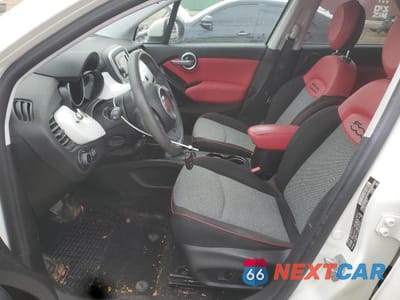 Zdjęcie 7 z 12 samochodu: 2016 FIAT 500X EASY VIN:ZFBCFYBT4GP352777 - miniatura