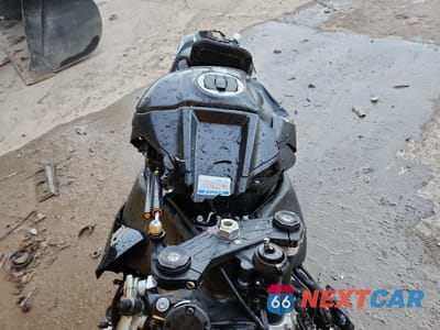 Piąte zdjęcie samochodu w środku: 2024 KAWASAKI ZX1002 M VIN:JKBZXVM14RA007341 - miniatura