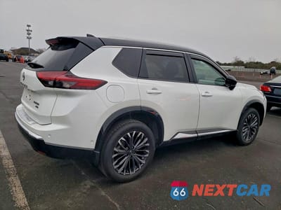 Trzecie zdjęcie samochodu z tyłu: 2024 NISSAN ROGUE PLATINUM VIN:JN8BT3DD0RW453063 - miniatura