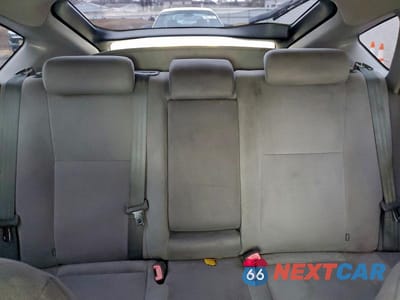 Zdjęcie 10 z 13 samochodu: 2004 TOYOTA PRIUS VIN:JTDKB20U640109098 - miniatura