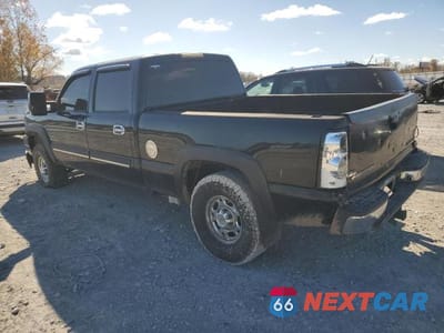 Drugie zdjęcie samochodu z przodu: 2005 CHEVROLET SILVERADO C2500 HEAVY DUTY VIN:1GCHC23215F950472 - miniatura