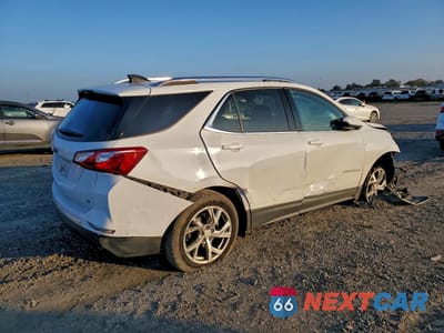 Trzecie zdjęcie samochodu z tyłu: 2020 CHEVROLET EQUINOX LT VIN:3GNAXLEX9LS647864 - miniatura