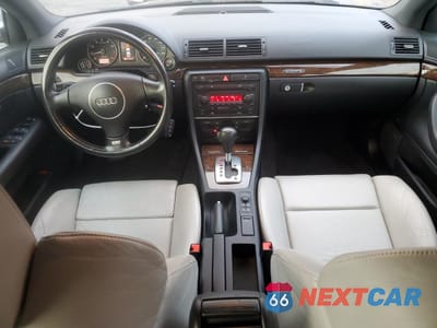 Zdjęcie 8 z 12 samochodu: 2004 AUDI S4 VIN:WAUPL68E74A203960 - miniatura