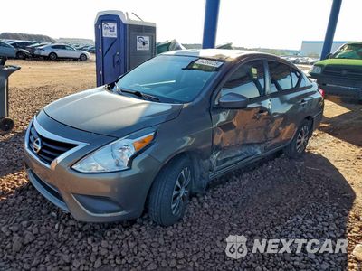 2017 NISSAN VERSA S 3N1CN7AP8HL857526 - główne zdjęcie licytacji z USA - miniatura