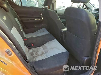 Zdjęcie 10 z 14 samochodu: 2016 TOYOTA PRIUS C VIN:JTDKDTB32G1131814 - miniatura
