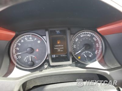 Zdjęcie 9 z 13 samochodu: 2017 TOYOTA TACOMA DOUBLE CAB VIN:5TFCZ5AN5HX076133 - miniatura