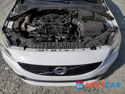 Zdjęcie 12 z 12 samochodu: 2018 VOLVO V60 T5 DYNAMIC VIN:YV140MEL1J2392563 - miniatura