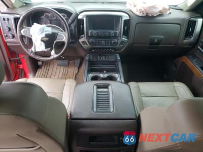 Zdjęcie 8 z 12 samochodu: 2016 CHEVROLET SILVERADO K3500 LTZ VIN:1GC4K0E88GF243735 - miniatura