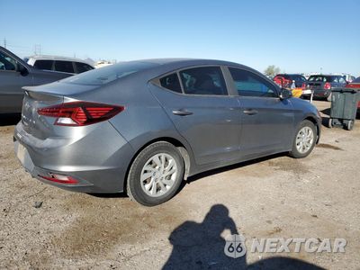 Trzecie zdjęcie samochodu z tyłu: 2019 HYUNDAI ELANTRA SE VIN:KMHD74LF8KU808253 - miniatura