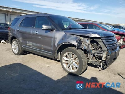 Czwarte zdjęcie samochodu z boku: 2014 FORD EXPLORER LIMITED VIN:1FM5K8F8XEGA39104 - miniatura