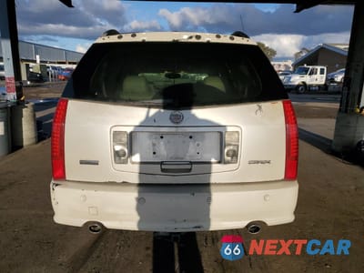 Zdjęcie 6 z 12 samochodu: 2004 CADILLAC SRX VIN:1GYEE63A340159478 - miniatura