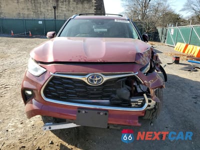 Piąte zdjęcie samochodu w środku: 2023 TOYOTA HIGHLANDER HYBRID LIMITED VIN:5TDEBRCH3PS114099 - miniatura