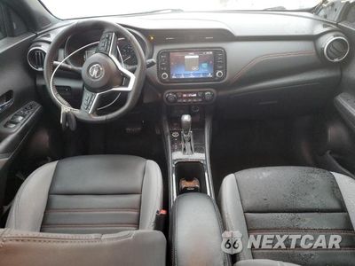Zdjęcie 8 z 12 samochodu: 2021 NISSAN KICKS SR VIN:3N1CP5DV8ML538579 - miniatura
