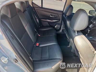 Zdjęcie 10 z 15 samochodu: 2024 NISSAN SENTRA SR VIN:3N1AB8DV7RY383783 - miniatura