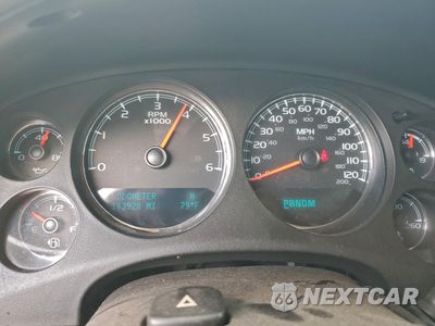 Zdjęcie 9 z 15 samochodu: 2012 CHEVROLET SUBURBAN C1500 LT VIN:1GNSCJE01CR144646 - miniatura