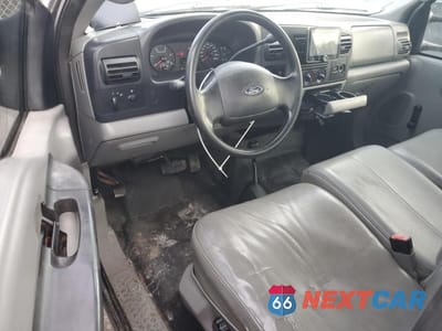 Zdjęcie 8 z 11 samochodu: 2005 FORD F350 SUPER DUTY FLATBED TRUCK VIN:1FDWF37P65EC28040 - miniatura