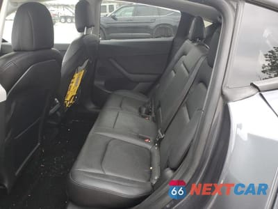 Zdjęcie 11 z 12 samochodu: 2022 TESLA MODEL Y VIN:7SAYGDEE0NF401683 - miniatura