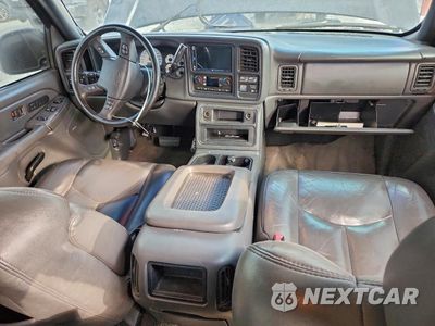 Zdjęcie 8 z 12 samochodu: 2004 CHEVROLET SILVERADO K1500 VIN:2GCEK19N941150722 - miniatura