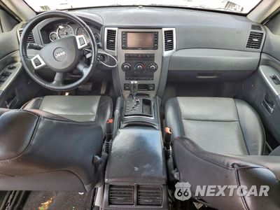 Zdjęcie 8 z 13 samochodu: 2010 JEEP GRAND CHEROKEE LAREDO VIN:1J4PR4GK6AC106420 - miniatura