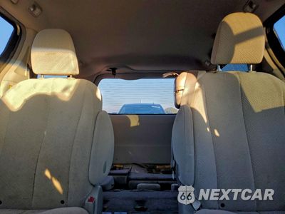 Zdjęcie 10 z 14 samochodu: 2011 TOYOTA SIENNA LE VIN:5TDKK3DC5BS064107 - miniatura