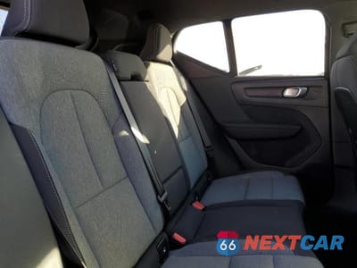 Zdjęcie 11 z 12 samochodu: 2025 VOLVO XC40 CORE VIN:YV4L12UJXS2542901 - miniatura