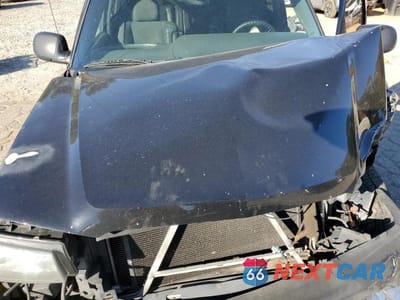 Zdjęcie 11 z 13 samochodu: 2004 CHEVROLET AVALANCHE C1500 VIN:3GNEC12T34G109636 - miniatura