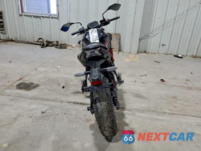 Czwarte zdjęcie samochodu z boku: 2024 KAWASAKI ER650 N VIN:ML5EREN17RDAB4907 - miniatura
