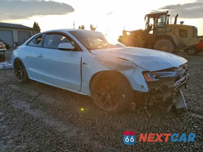 Czwarte zdjęcie samochodu z boku: 2017 AUDI S5 VIN:WAUC4AFR7HA000562 - miniatura