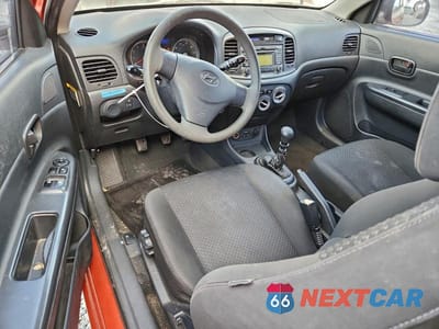 Zdjęcie 8 z 11 samochodu: 2010 HYUNDAI ACCENT BLUE VIN:KMHCM3AC6AU163088 - miniatura