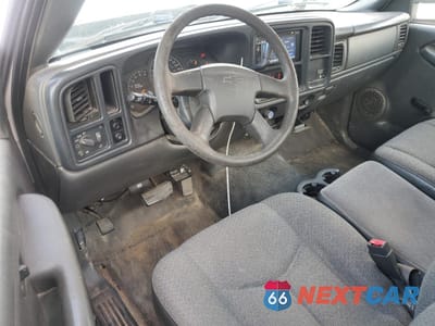 Zdjęcie 8 z 13 samochodu: 2003 CHEVROLET SILVERADO C2500 HEAVY DUTY VIN:1GCHC24U93E288109 - miniatura